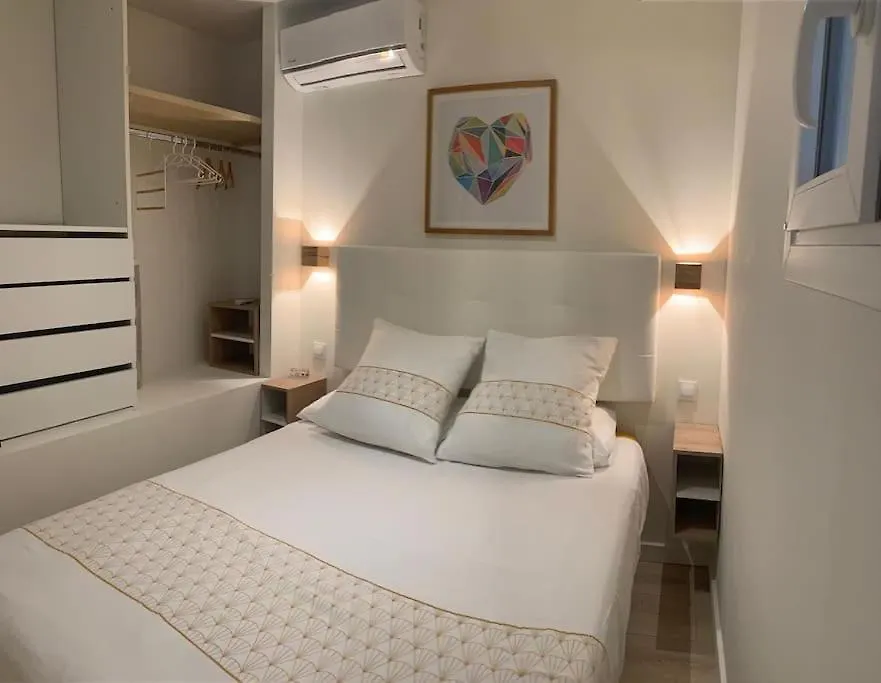 Apartmán Maisonnette Avec Jardin Mandelieu 0*,  Francie